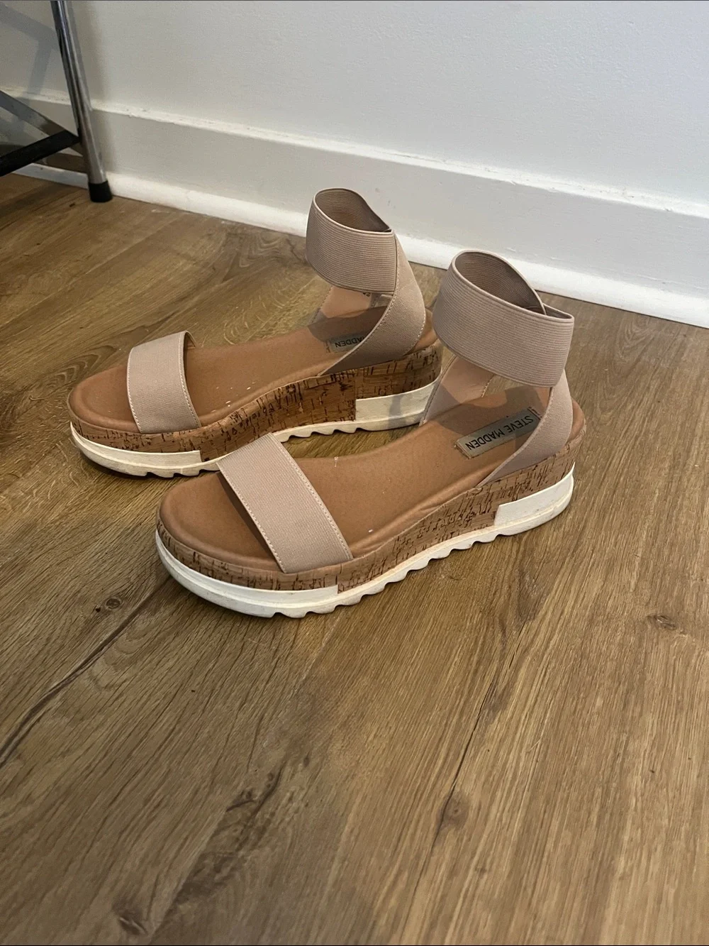 Steve Madden Neutral Beige Cork Platform Sandal with Ankle Band - Picture 1 of 9